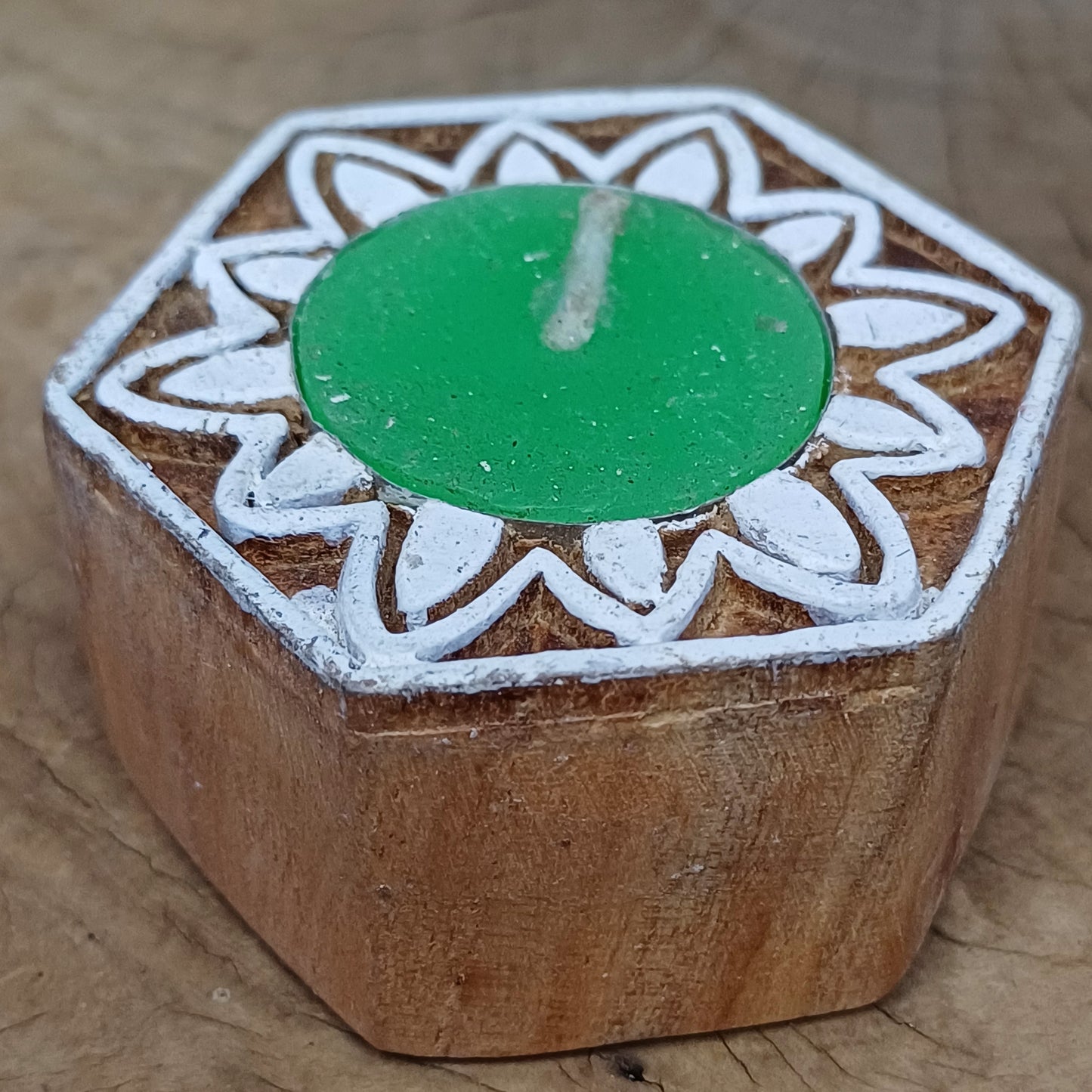 Flora Green Candle Stamp