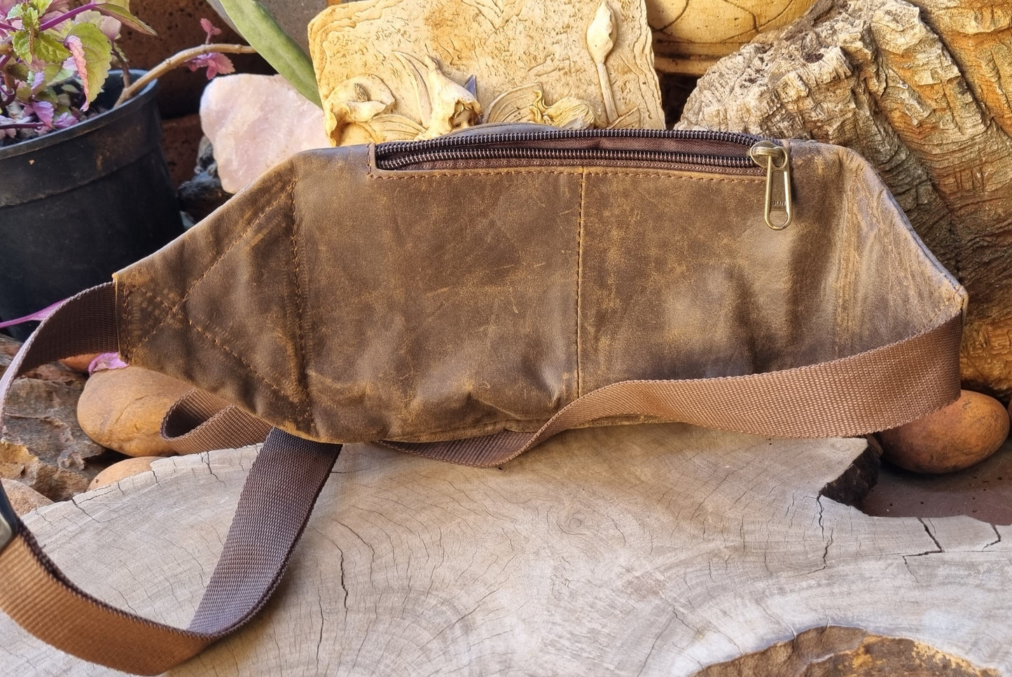 Leather Moonbag