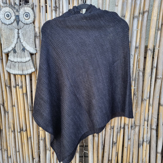 Black Currant Knitted Shawl (Hooded)