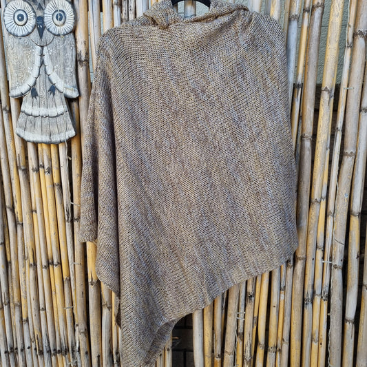Bear Knitted Shawl (Hooded)