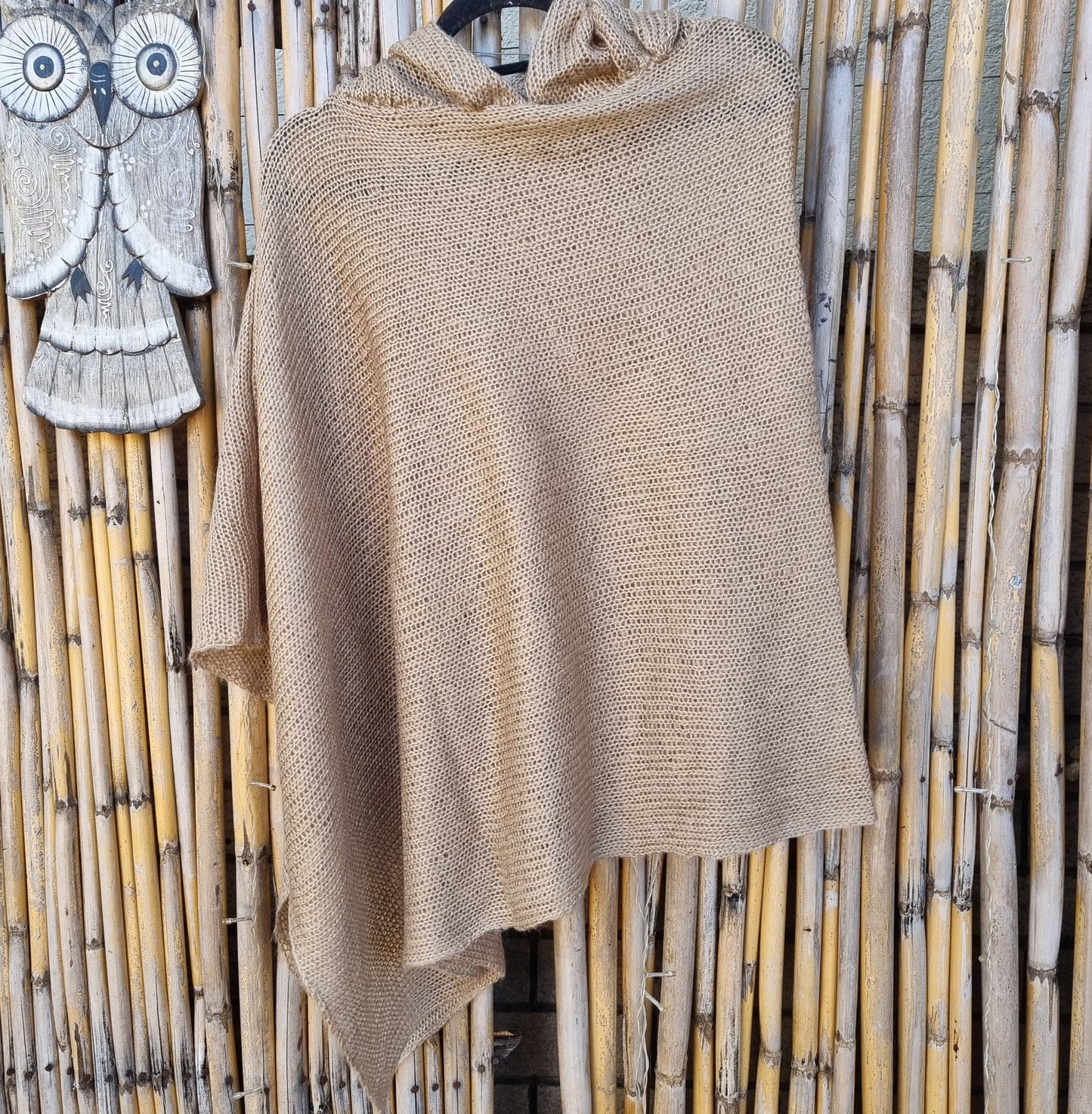 Reishi Knitted Shawl (Hooded)