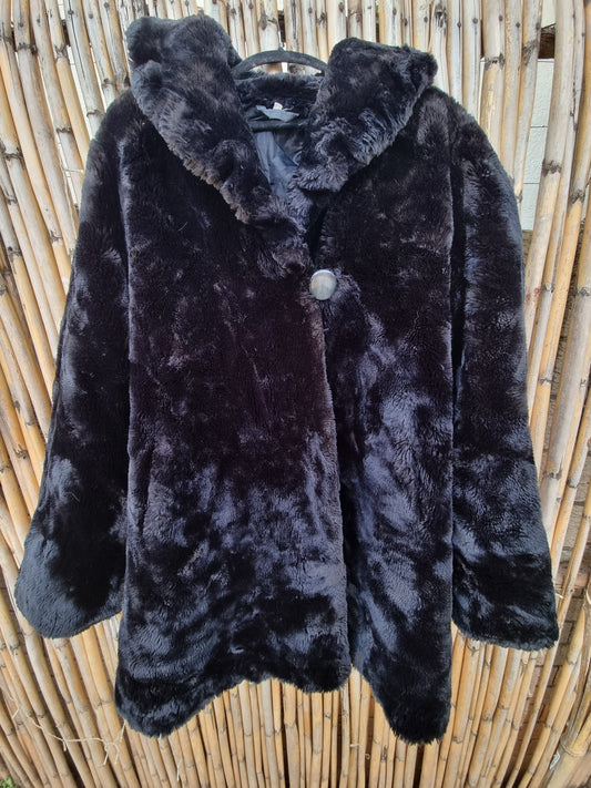 Blackout Hug Bespoke Coat
