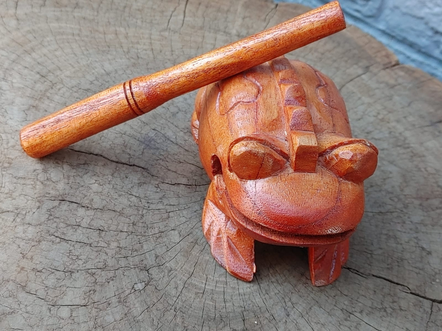 Croaking Percussion Frog