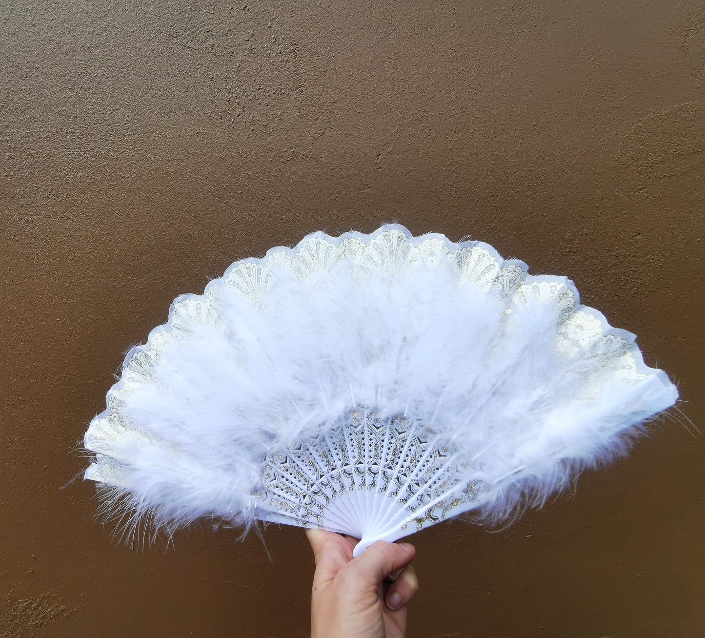 Elegant Feather Folding Fan
