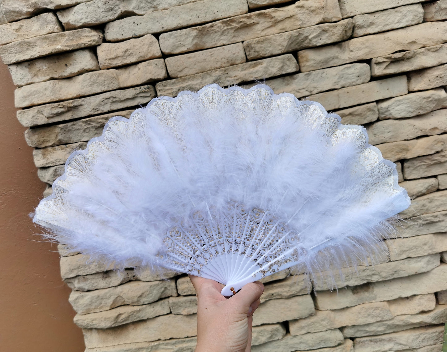 Elegant Feather Folding Fan
