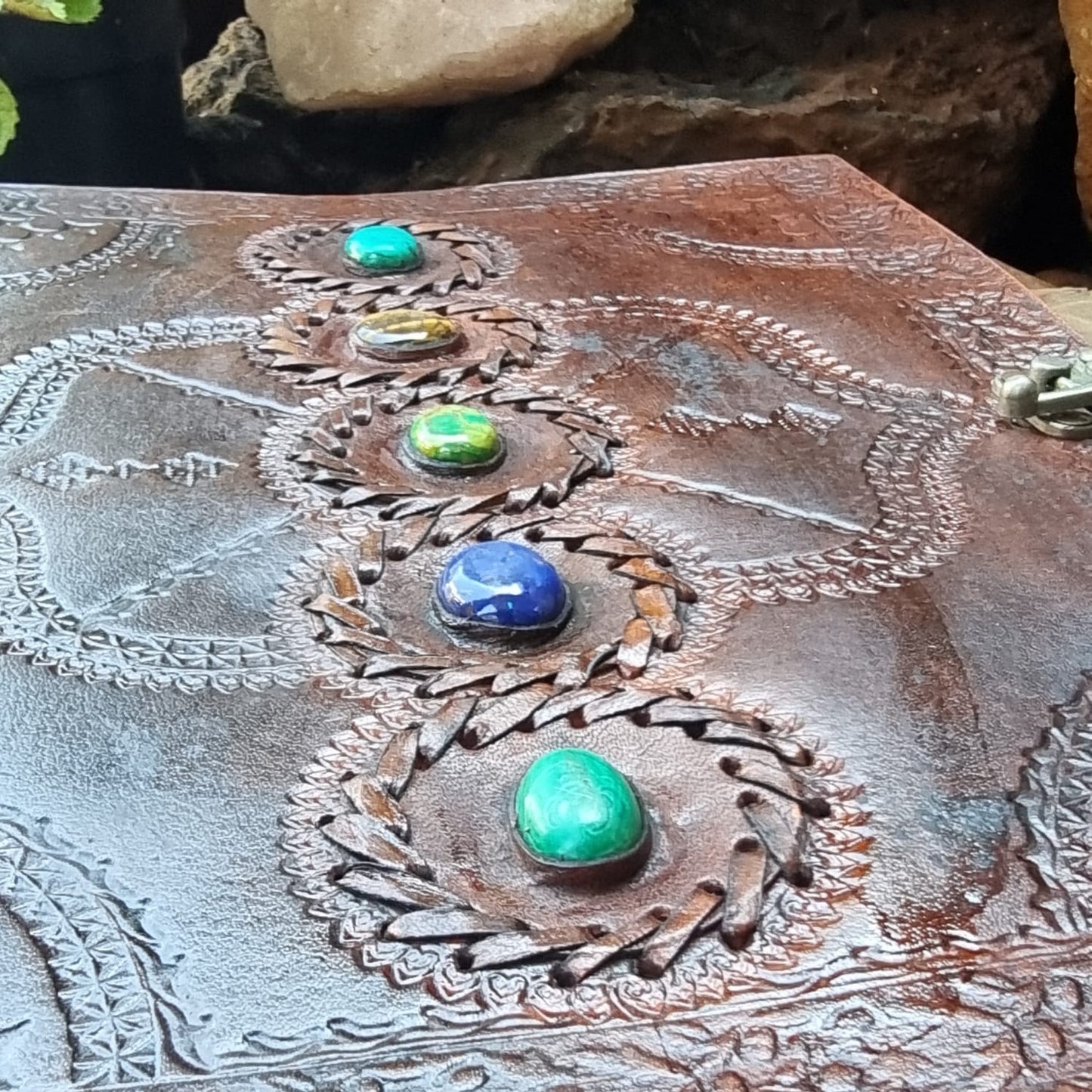 5 stone leather journal