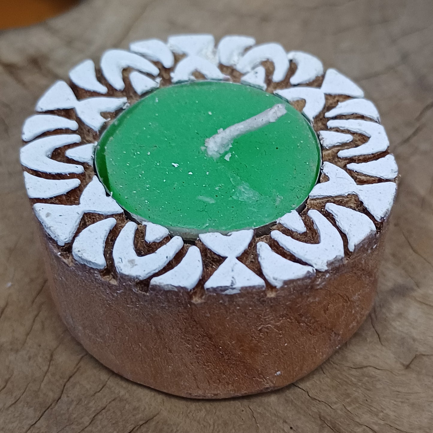 Earthen Green Candle Stamp