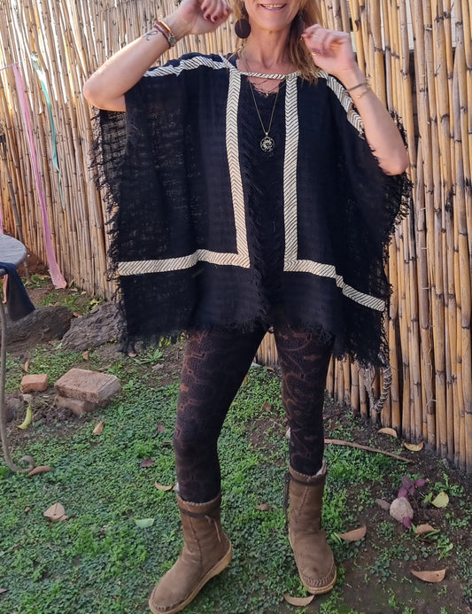 Bugla Cotton Mesh Top