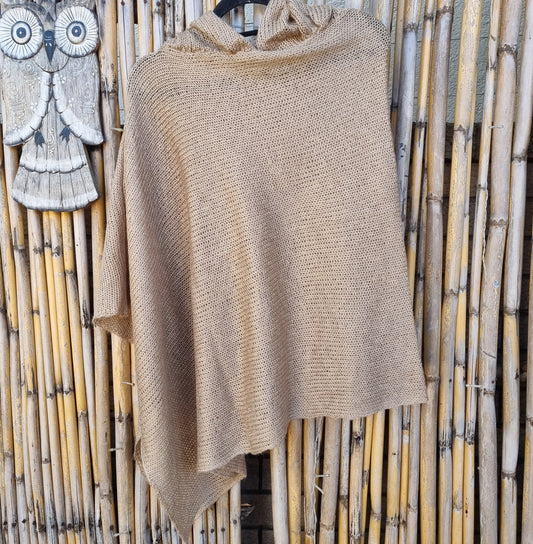 Reishi Knitted Shawl (Hooded)