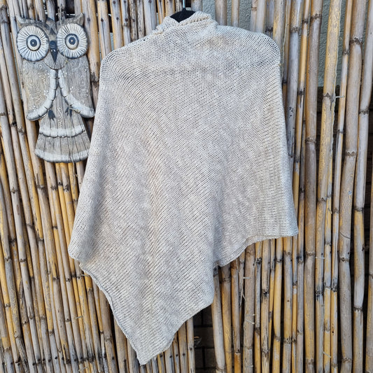 Cozy Cream Knitted Shawl (Hooded)