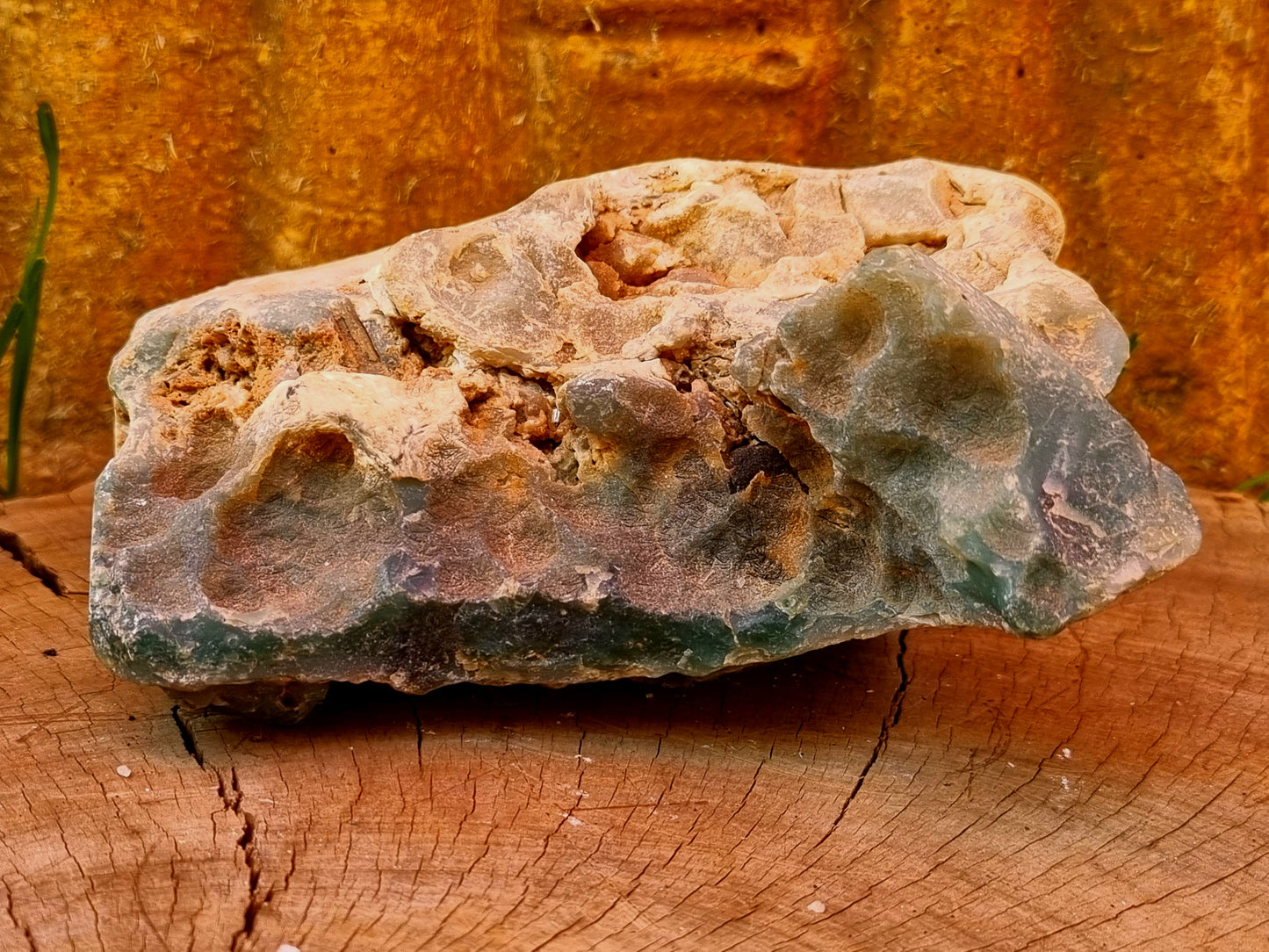 Raw Seam Agate