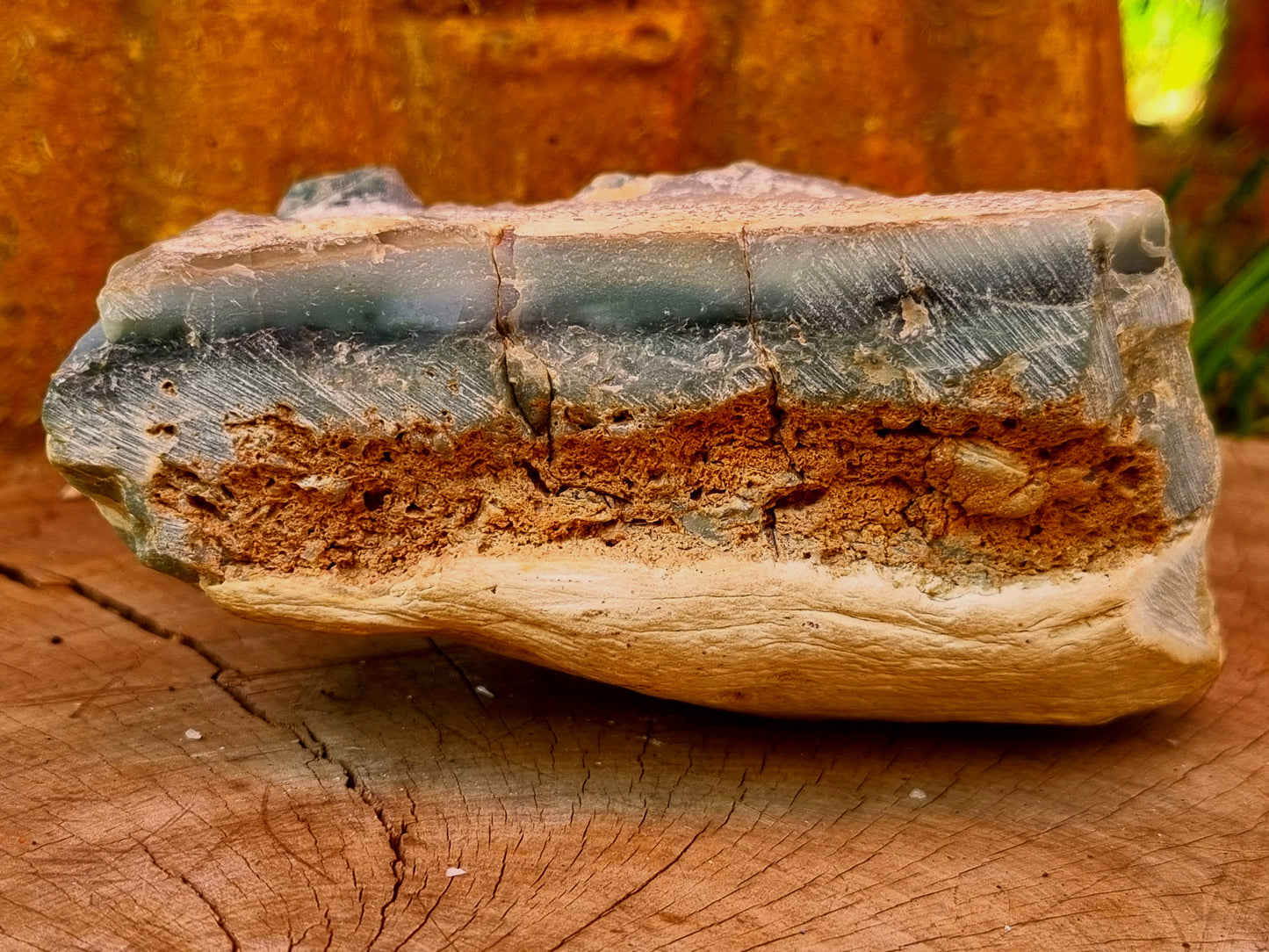 Raw Seam Agate