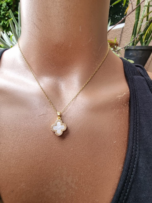 Reversible Pearl Clover Necklace