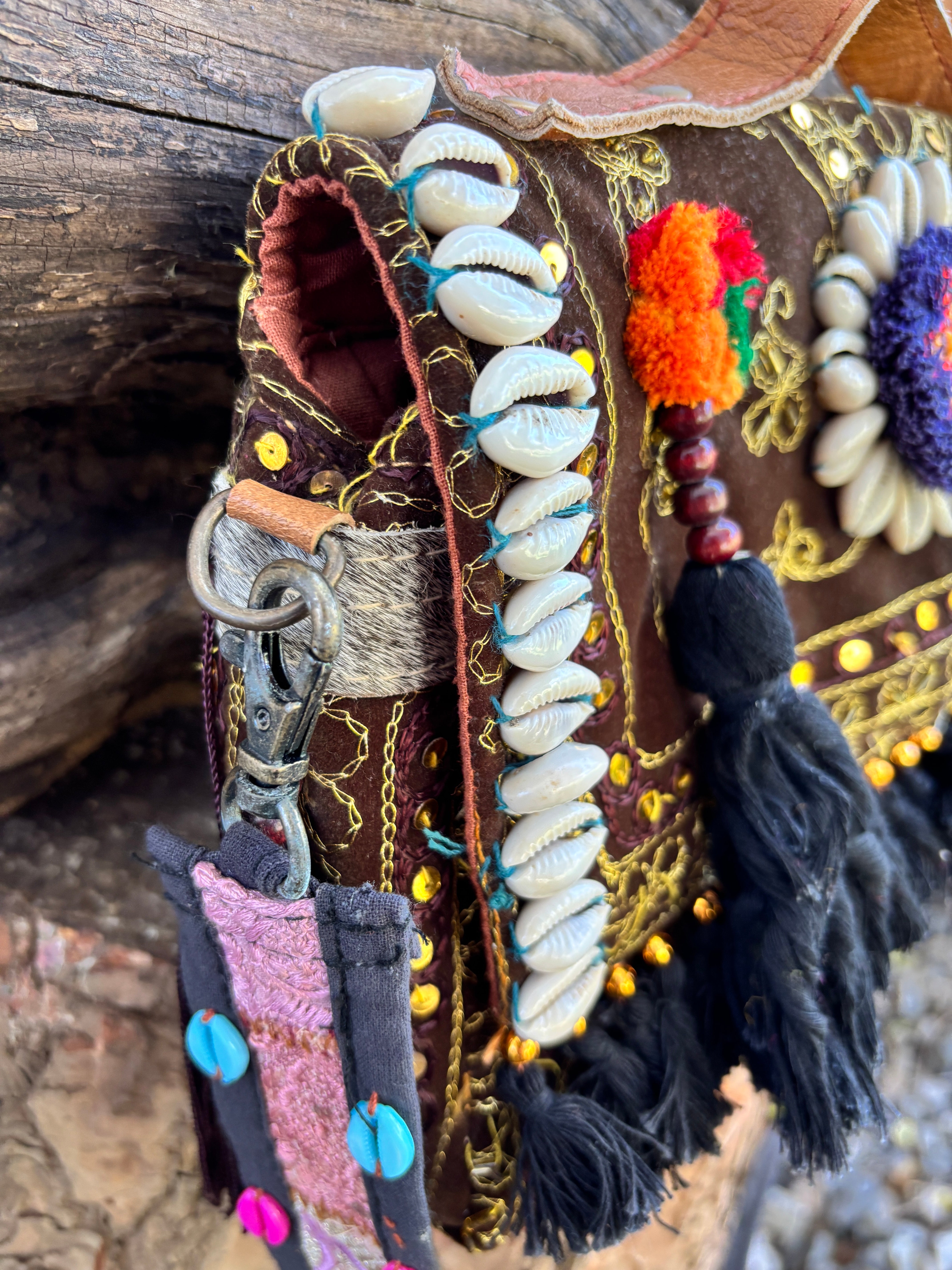 Cowrie Shell Hand-Bag