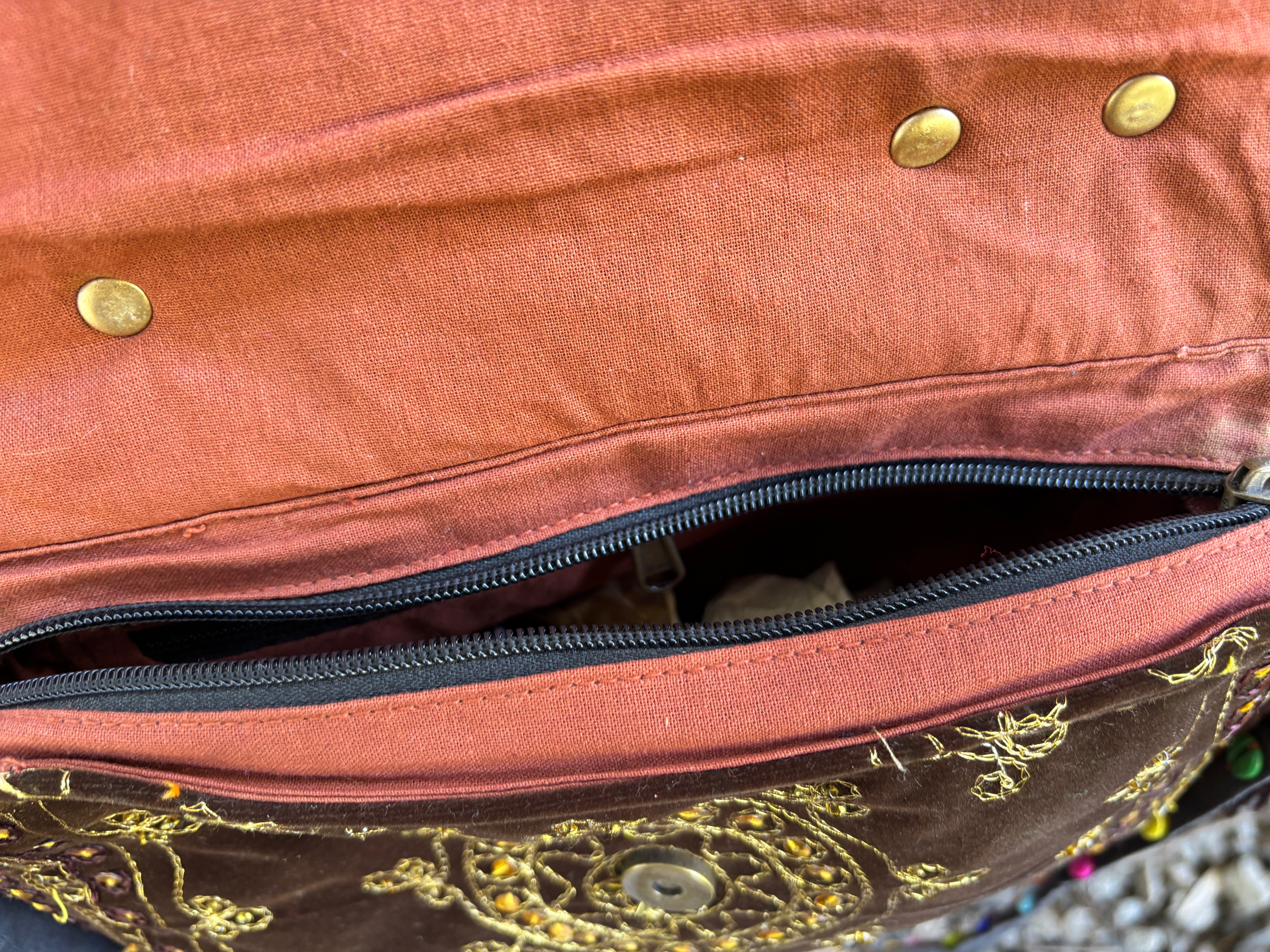 Cowrie Shell Hand-Bag