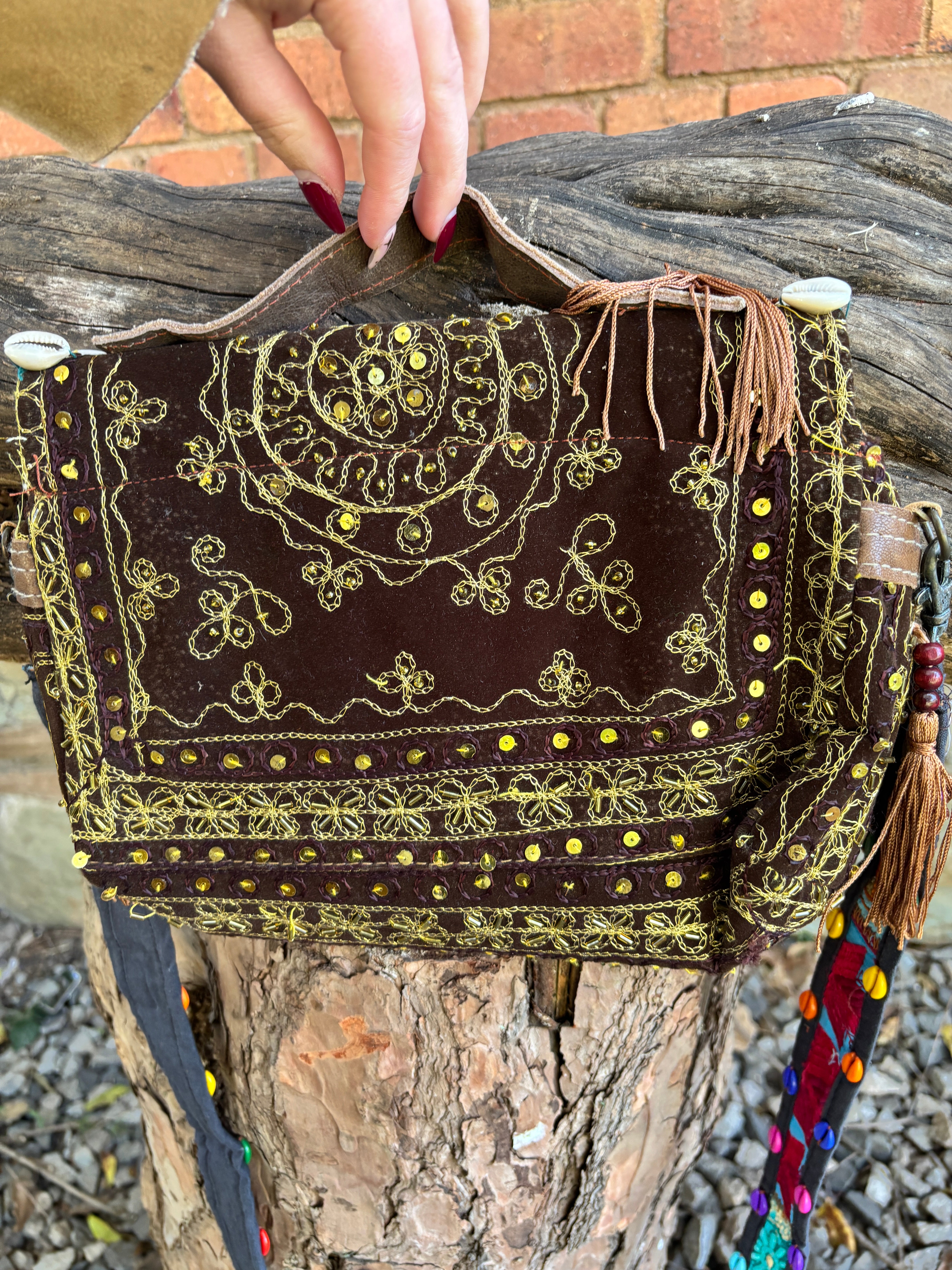 Cowrie Shell Hand-Bag