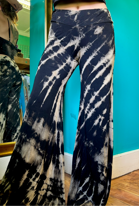 Tie-Dye Bell Bottom Pants