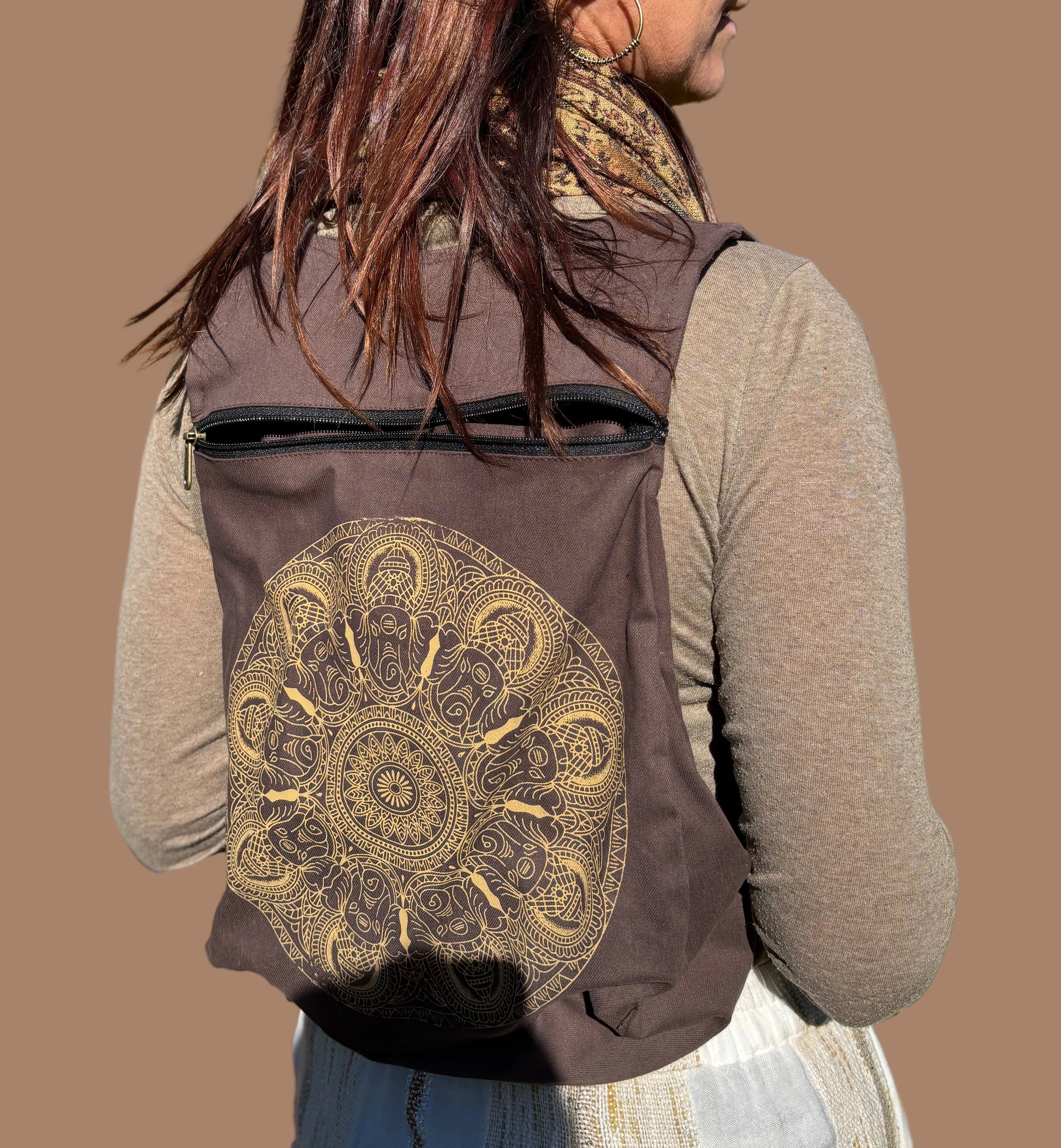 Adjustable Geometric Back Pack