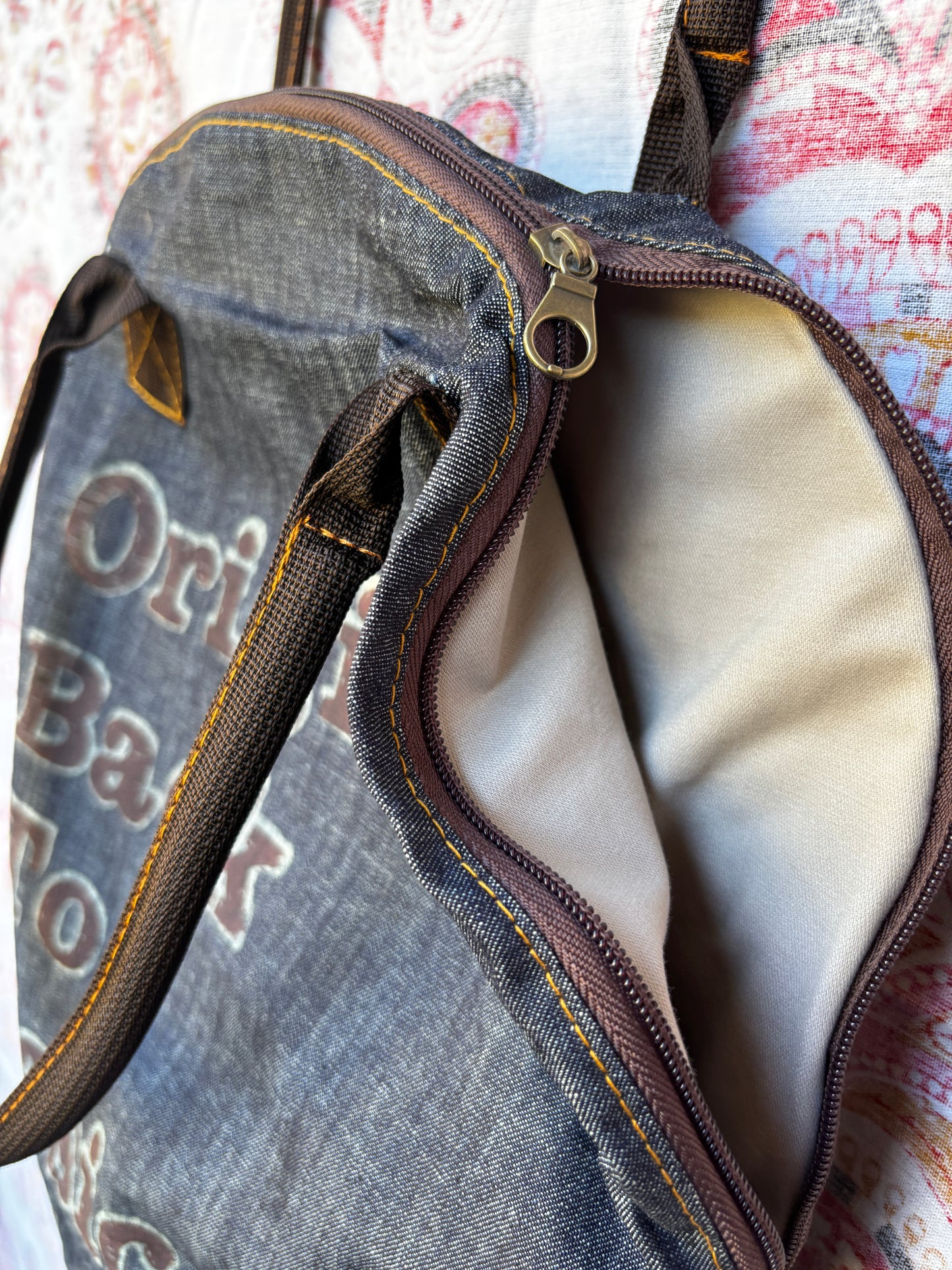 Eye Cross/Carry Bag