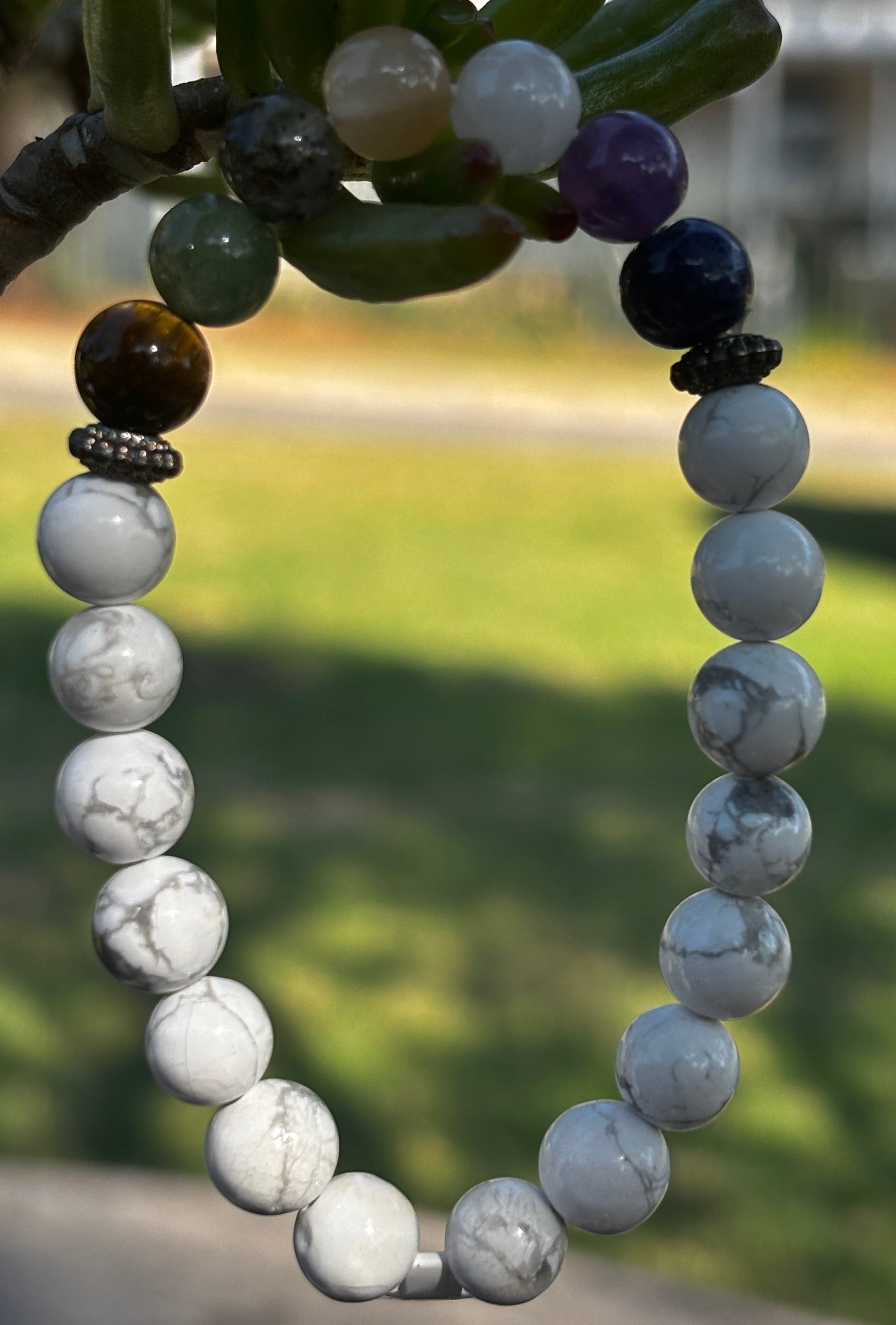 Howlite Crystal Chakra Beaded Bracelet
