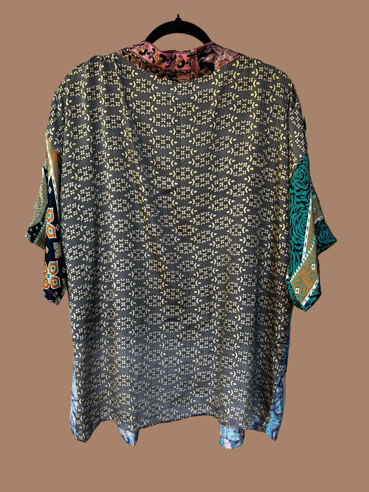 Butter-silk Sea Breeze Kimono