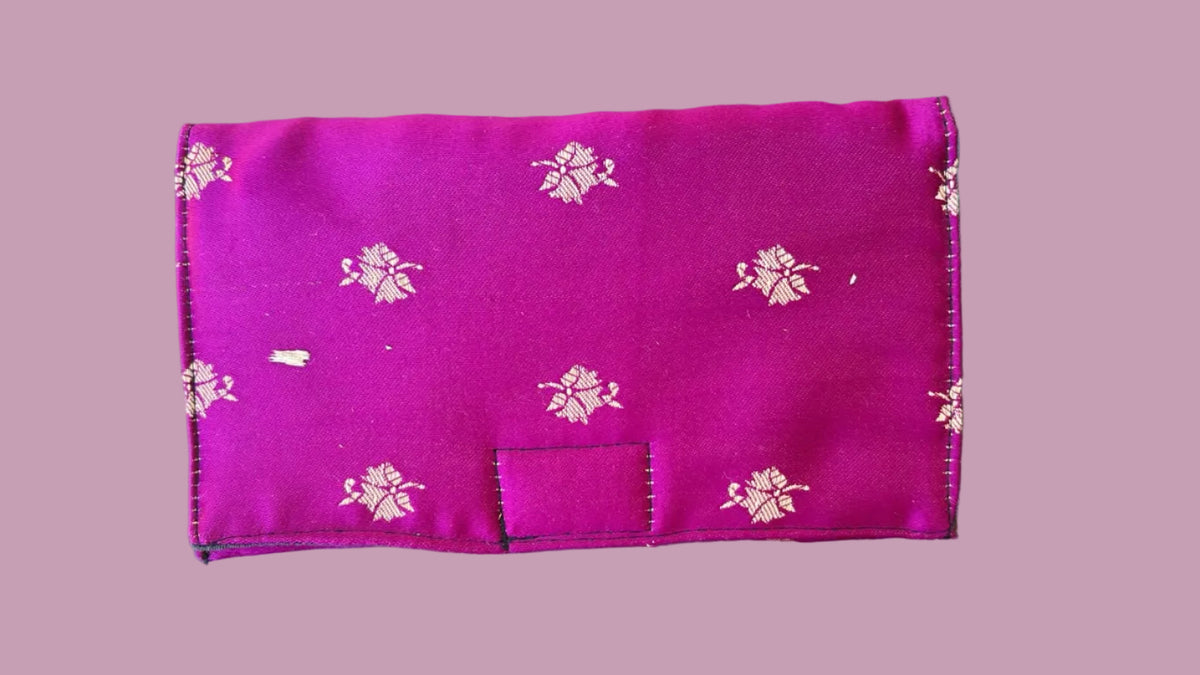 Silk Tobacco Pouch