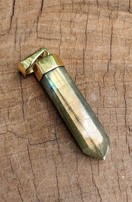 Labradorite Pendant